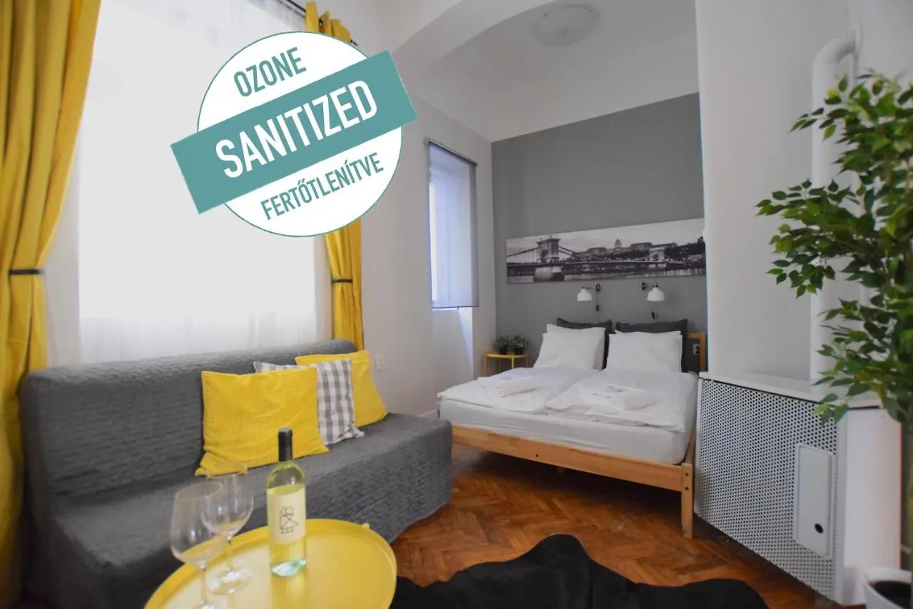 Standard Apartment By Hi5 - Chainbridge بودابست