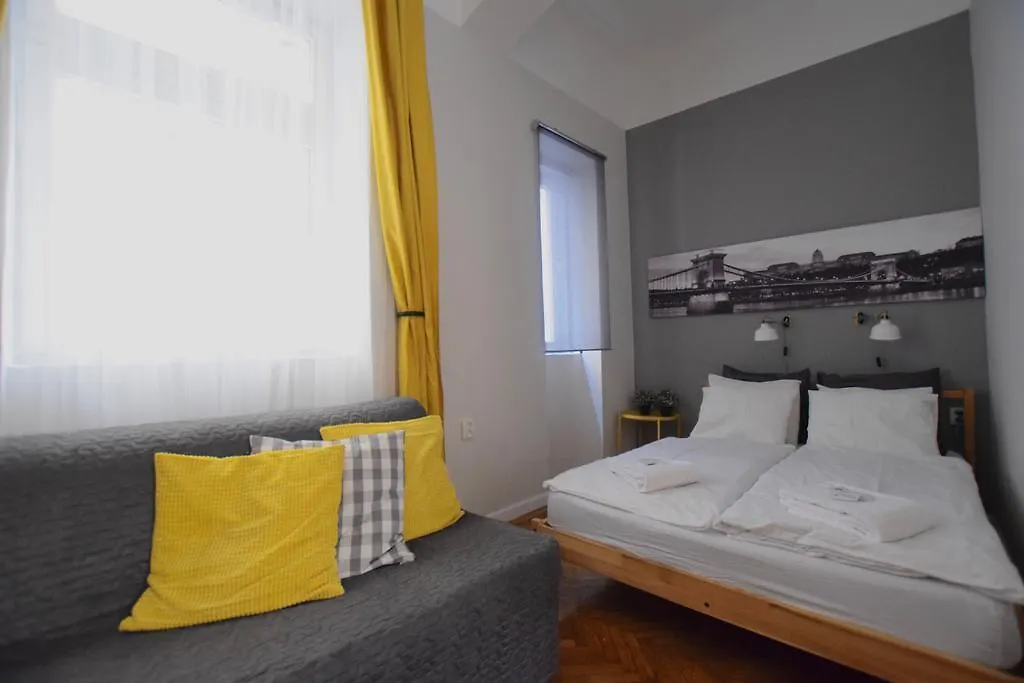 Standard Apartment By Hi5 - Chainbridge بودابست المجر