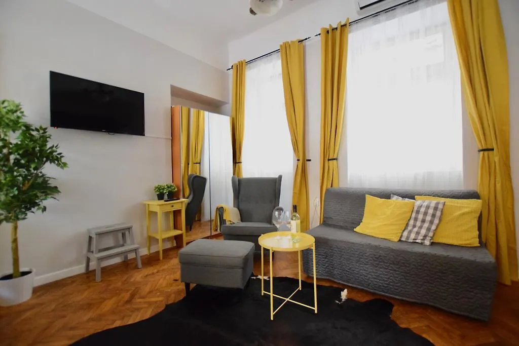 Standard Apartment By Hi5 - Chainbridge بودابست المجر