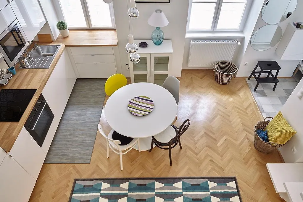 Standard Apartment By Hi5 - Chainbridge بودابست